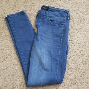 Celebrity pink Women's Mid Wash Blue Skinny Jeans